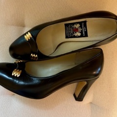 MIHAMAのパンプス、差し上げますの画像