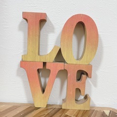 LOVE アルファベットオブジェの画像