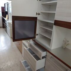【緊急値下げ！！なんと10,000円引】J7496　河口家具製作所　キッチンボード　食器棚　ホワイト　クリーニング済　【リユースのサカイ柏店】の画像
