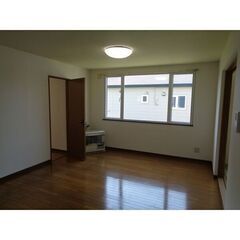🔶【戸建て＊平屋2LDK】清潔感ある室内☆和洋室の使い勝手のいい...