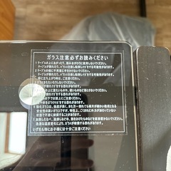 パソコンデスク　ガラス　木製 
一人暮らしの画像
