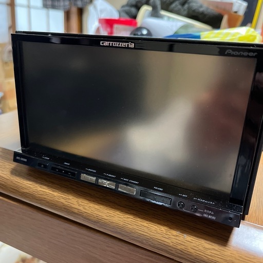 カーナビ　カロッツェリア