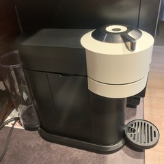 【美品】NESPRESSO コーヒーメーカーの画像
