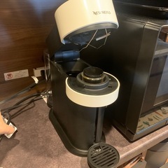 【美品】NESPRESSO コーヒーメーカーの画像