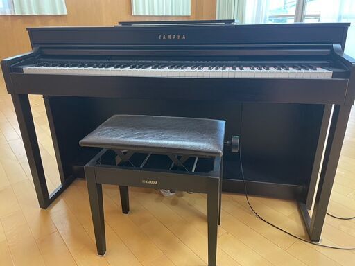ヤマハ電子ピアノ　Clavinova  CLP-430