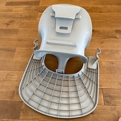 cybexサイベックスベビーチェア付属品　の画像