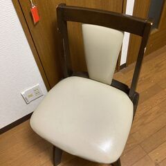 ニトリの椅子