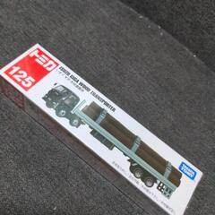 【新品】ロングトミカ　いすゞギガ木材運搬車