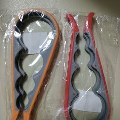 【2本セット】新品★万能蓋開け　瓶オープナー 蓋オープナー  キ...