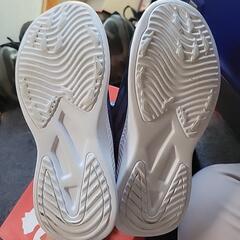 美品 レディーススニーカー 24センチの画像