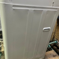 No.0184  20年東芝洗濯機5kg(配送、設置)無料❗️の画像