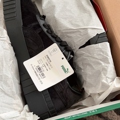 値下げ！新品PUMA CALIベロアウィメンズ スニーカーの画像