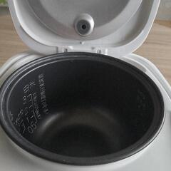 象印マイコン炊飯ジャーの画像