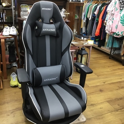 AKレーシング  ゲーミングチェア  座椅子　エキスパート藤沢辻堂店  エーケーレーシング　極坐 V2