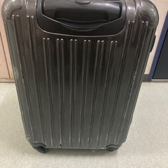 【10月初旬まで半額】キャリーケース　スーツケース