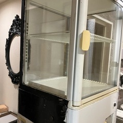 冷蔵ショーケースの画像