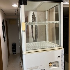 冷蔵ショーケースの画像
