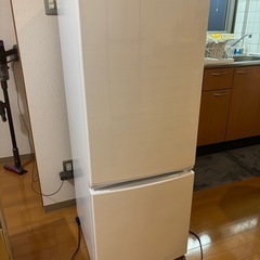 冷蔵庫　154L　IRSN-15A-WE　　