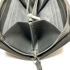 studio CLIP ストラップ付き長財布の画像