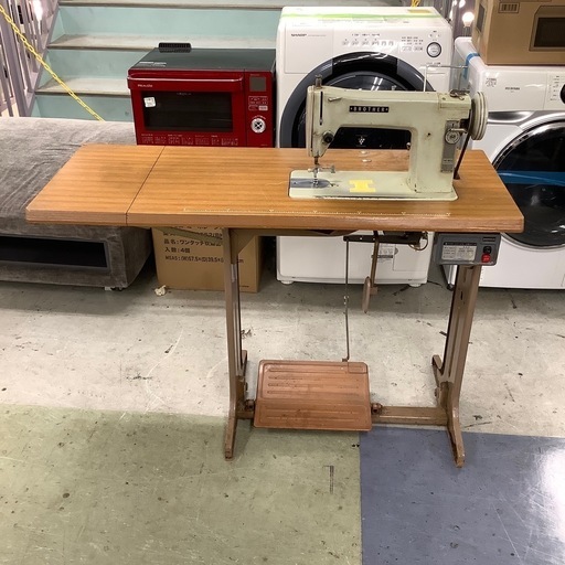 足踏みミシン　BROTHER