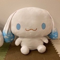シナモロール　おおきい　ぬいぐるみ　　の画像