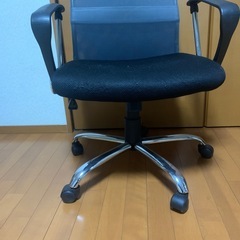 デスクチェアの画像