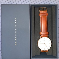 DANIEL WELLINGTON 腕時計