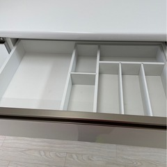食器棚[定価75,600]　1年半使用の画像