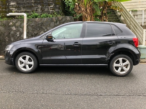 フォルクスワーゲン　ポロ　VW