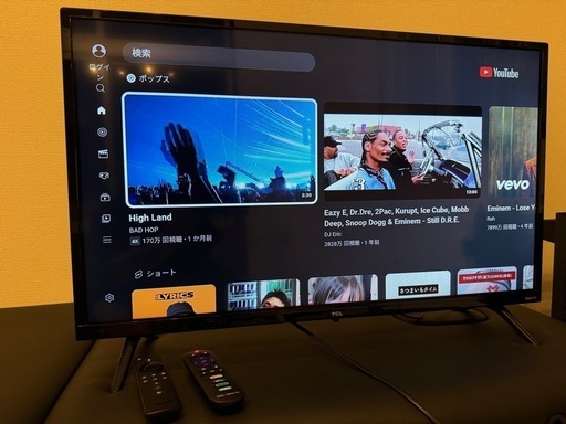 テレビ　TCL 32型