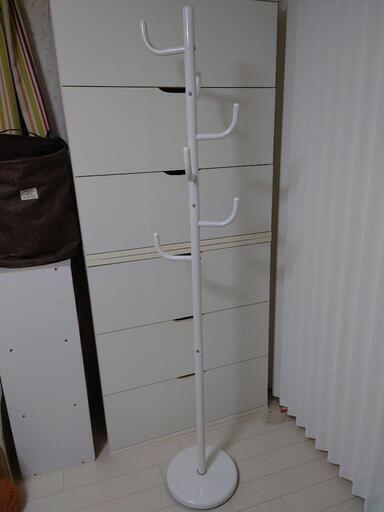 白いバッグ掛けポールスタンド