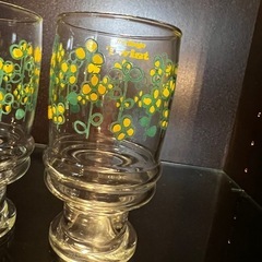 レトロなグラスの画像