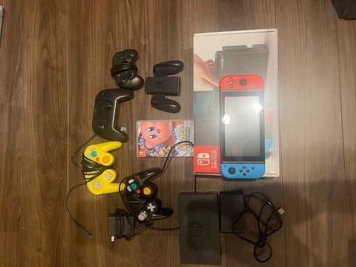 ダウンロードソフト付き　Switch セット