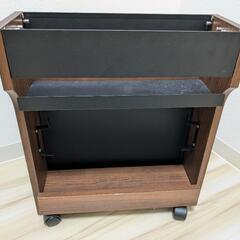 ケーブルボックス（配線隠し）の画像
