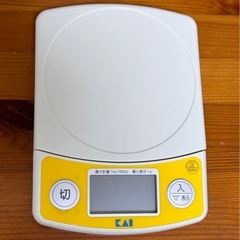 【更に値下げ‼️】貝印キッチン用デジタル計量器