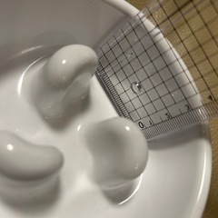犬エサ皿早食い防止の画像