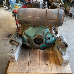 ヤンマーVio30エンジン3TNE82A-BV#13805 破損の画像