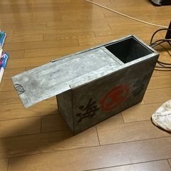 ブリキ製海苔缶の画像