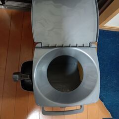 リターロッカーⅡ本体のみ！カートリッジ無し！スコップ有り！猫、犬、ウサギ等の室内ペット用ゴミ箱‼️の画像