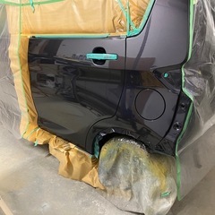 おクルマのキズ、凹みお安く直します。　自動車板金　自動車塗装 − 茨城県