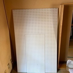 有孔ボード