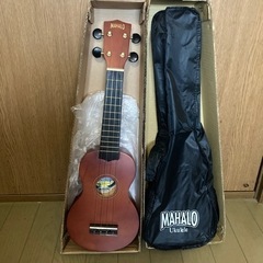 美品 MAHALO ウクレレ ケース•取説付き
