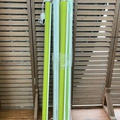 ロールスクリーン　グリーン　カーテン
