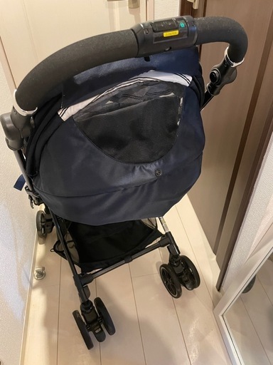 コンビ　ベビーカー　スゴカル4キャスcompact