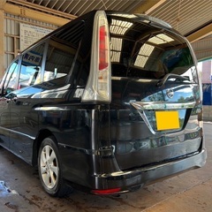 希少☆パノラミックルーフ付き‼️月々1.2万円〜分割払い可❗️車検2年付き！大人気☆日産 セレナ ハイウェイスター☆ナビ付き☆走行中DVD見れます☆ETC付き☆バックカメラ☆ドラレコ付きのフル装備☆両側電動スライドドア☆純正アルミ☆ウィンカーミラー☆フル装備☆事故修復歴無し☆車内広々三列シート‼️の画像