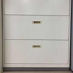【無料・引取りのみ 9/5掲載終了予定】スチールキャビネット