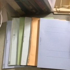 バインダー