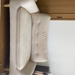 ベージュカラー　ソファの画像