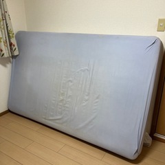 【取りに来ていただける方のみ】セミダブルベッド