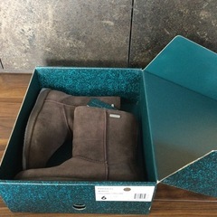 EMUブーツ
の画像